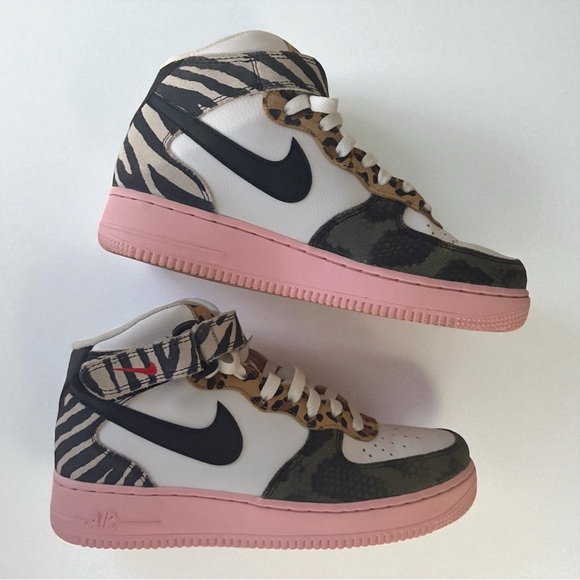 Nike Air Force Shoes - Nike Air Force 1 Mid '07 Tunnel Walk Size 8